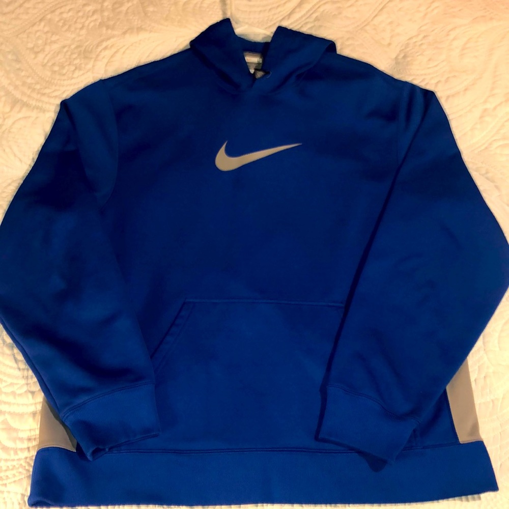 Men’s Nike Sweatshirt size large